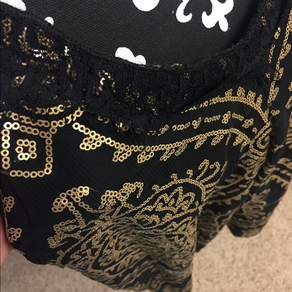 EXHILARATION Tank with all the details. - Picture 2 of 4